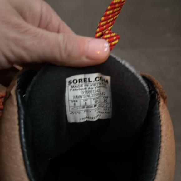 Sorel Women’s Kinetic Conquest boots size 8 - Picture 5 of 8